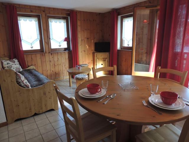 Bel appartement 3 pièces aux Gets, proche pistes et centre, équipé tout confort, capacité 4 pers. FR - Les Gets