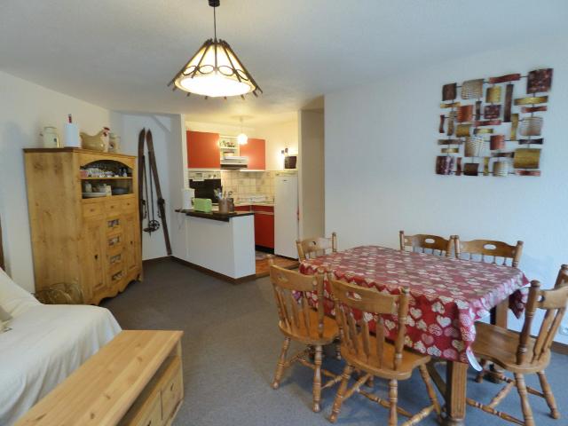 3 pièces lumineux - piscine et tennis en été - Megève