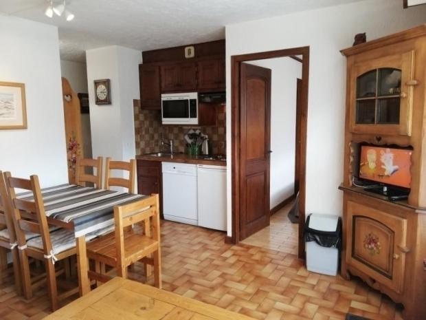 Charmant 2 pièces + cabine en rez-de-jardin bien ensoleillé - Megève