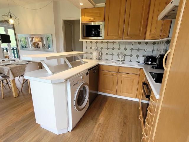 Appartement skis aux pieds avec piscine, rénové et confortable FR-1-598-18 - Les Gets