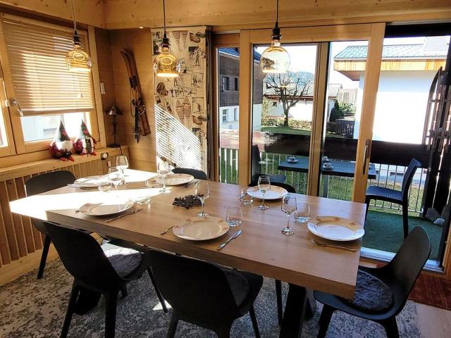 Appartement T3 rénové, centre Les Gets, proche pistes, 6 pers, balcon, parking, équipements complets - Les Gets