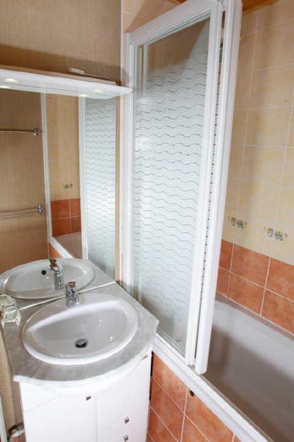 Izoard 35618 - Serre Chevalier 1400 - Villeneuve