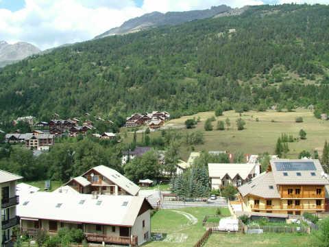 Appartements Aigle Noir 35711 - Serre Chevalier 1400 - Villeneuve