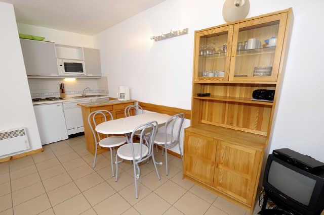 Chardons Bleus 35863 - Serre Chevalier 1400 - Villeneuve