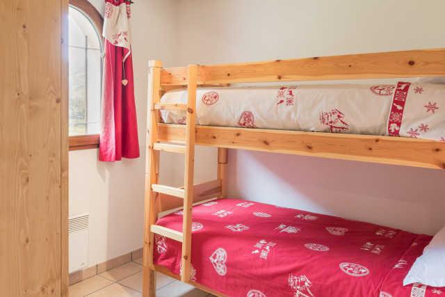 Hameau du Bez 35883 - Serre Chevalier 1400 - Villeneuve