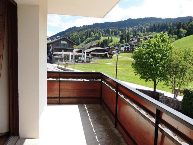 Appartement T2 au pied des pistes, cœur de village - 3 étoiles - 4 personnes FR-1-598-65 - Les Gets