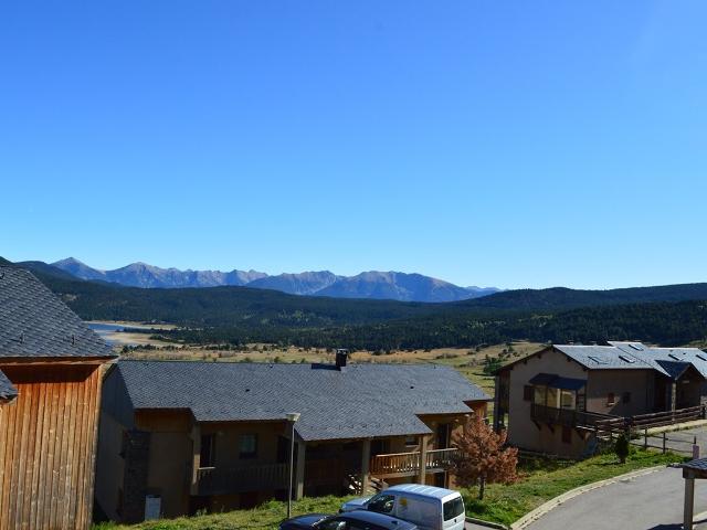 2 PIECES - Les Angles