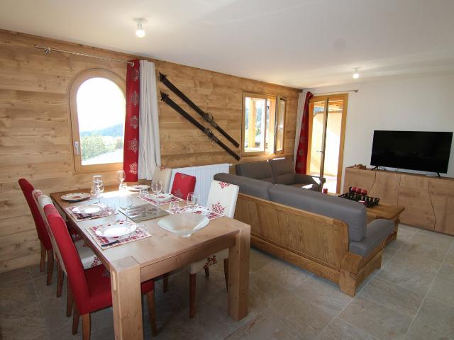 HAUTELUCE - 6 pers, 71 m2, 4/3 - Hauteluce