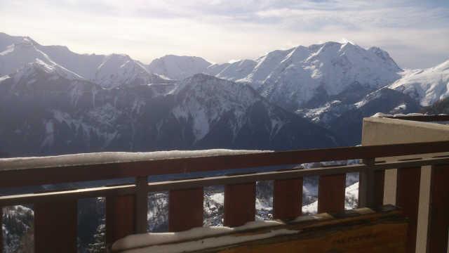 Vue et Soleil 15213 - Alpe d'Huez