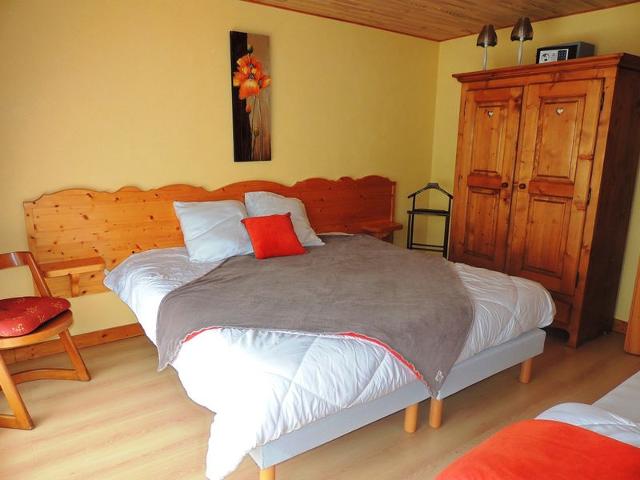 Les Gets : Appt 10 pers skis aux pieds, balcon, parking, wifi FR-1-598-72 - Les Gets