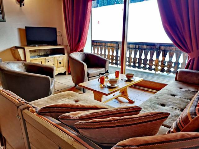 Les Gets : Appt 10 pers skis aux pieds, balcon, parking, wifi FR-1-598-72 - Les Gets