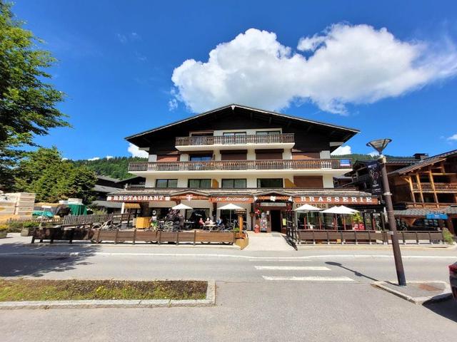 Les Gets : Appt 10 pers skis aux pieds, balcon, parking, wifi FR-1-598-72 - Les Gets
