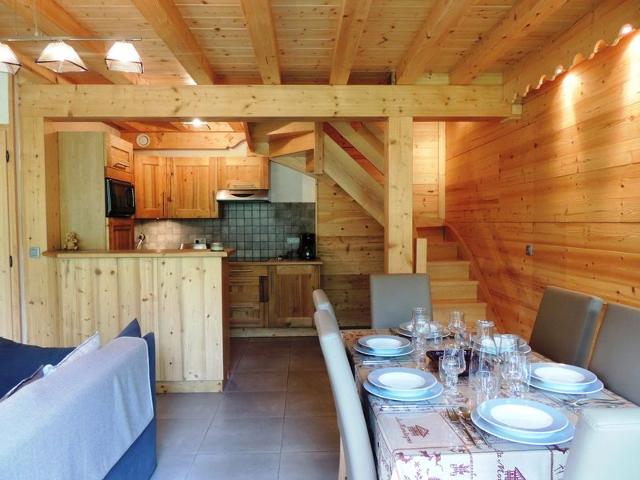 Duplex lumineux avec terrasse et balcon, proche centre et pistes, parking, WiFi FR-1-598-71 - Les Gets