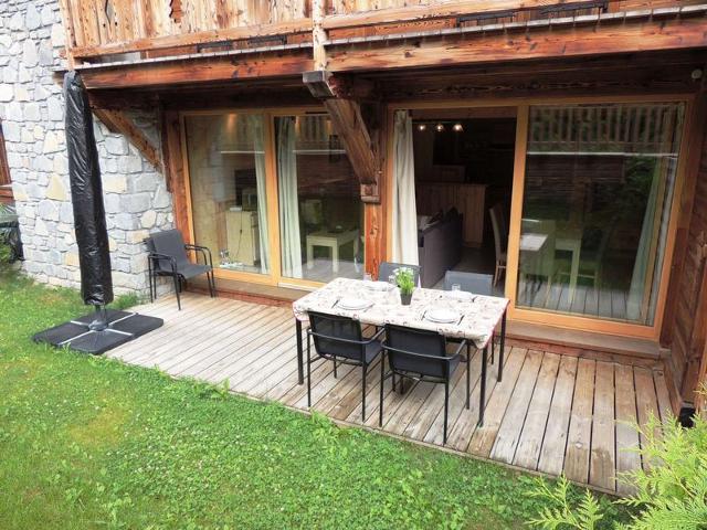 Duplex lumineux avec terrasse et balcon, proche centre et pistes, parking, WiFi FR-1-598-71 - Les Gets