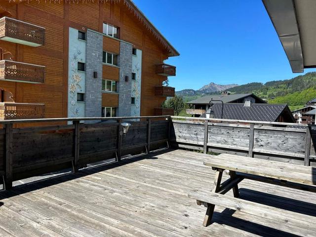 Appartement 6 pers, 50m des pistes, centre, terrasse 48m², parking, WiFi - Les Gets FR-1-623-1 - Les Gets