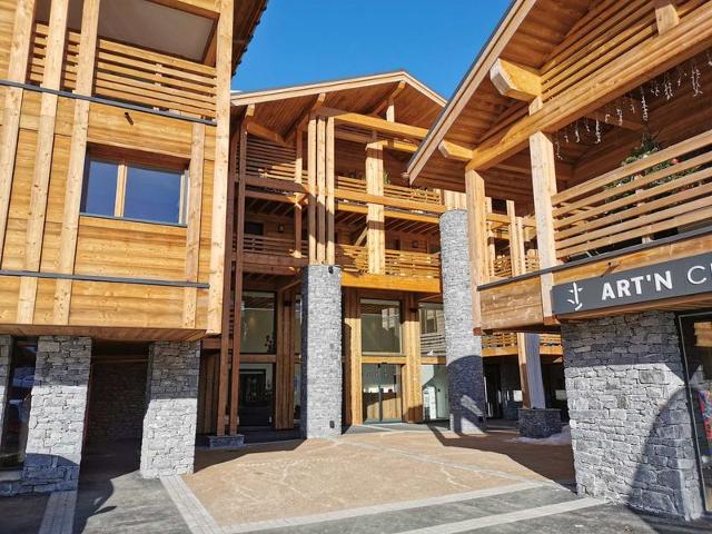 Studio neuf au cœur des Gets avec SPA, proche des pistes, parking et wifi inclus FR-1-623-34 - Les Gets