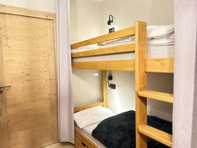 Appartement neuf aux Gets, au pied des pistes et du centre, avec terrasse et services inclus FR-1-62 - Les Gets