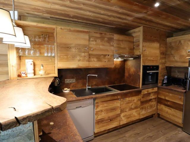 Appartement de Standing aux Gets - 2 Ch, 6 Couchages, Proche Centre et Pistes FR-1-623-94 - Les Gets