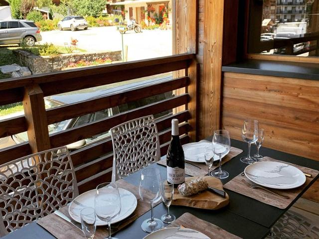 Appartement neuf, luxueux, au cœur des Gets avec terrasse, parking sécurisé, proche commerces et pis - Les Gets