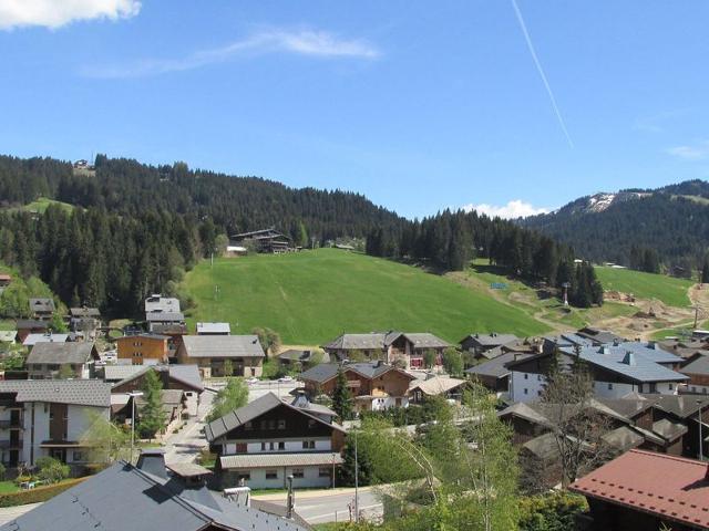 Les Gets - T2 avec balcon proche centre et télécabine, animaux acceptés, parking, 5 pers FR-1-623-19 - Les Gets