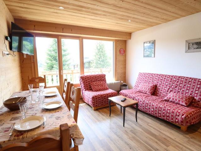 Bel Appartement aux Gets - Proche des Pistes avec Balcon et Parking FR-1-623-203 - Les Gets