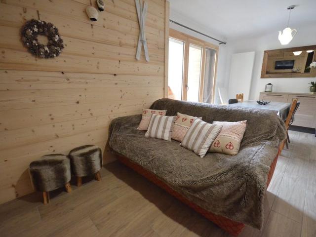 Appartement Duplex de Standing au Centre - 4 Couchages, Balcon, Garage Privé, WiFi FR-1-623-204 - Les Gets