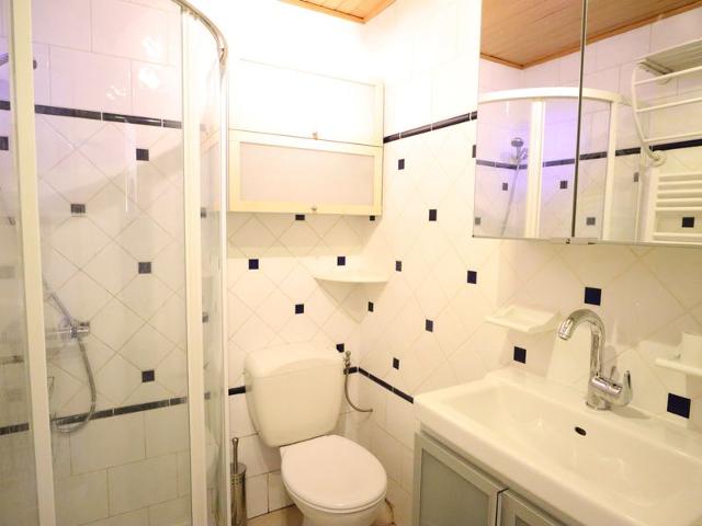 Appartement Central avec Jardin Privatif aux Gets, Proche Commerces et Pistes FR-1-623-236 - Les Gets