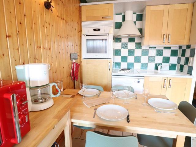 Appartement Central avec Jardin Privatif aux Gets, Proche Commerces et Pistes FR-1-623-236 - Les Gets