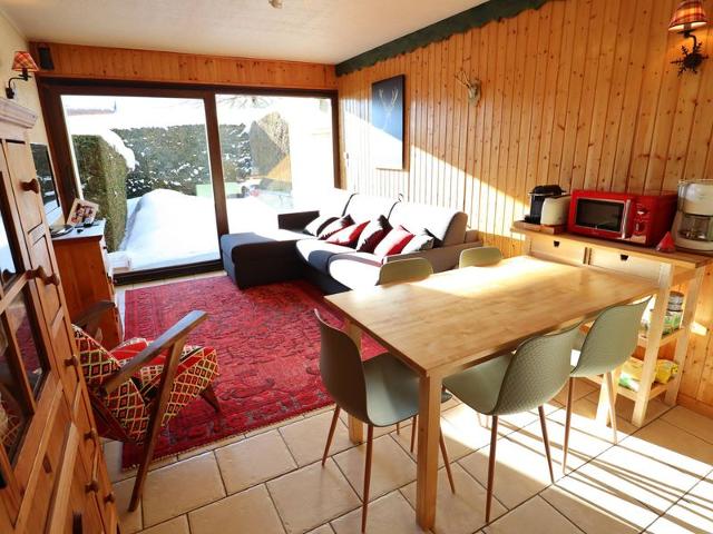 Appartement Central avec Jardin Privatif aux Gets, Proche Commerces et Pistes FR-1-623-236 - Les Gets