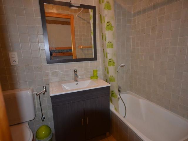 Studio Charmant aux Gets, Proche Centre et Pistes, Balcon Exposé Sud-Ouest FR-1-623-257 - Les Gets