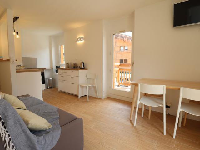 Appartement central rénové, proche pistes, 5 pers, balcon, Wifi, équipements complets FR-1-623-262 - Les Gets