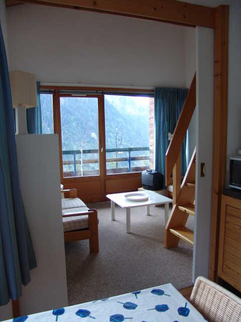 Les Tartifles 16471 - Châtel