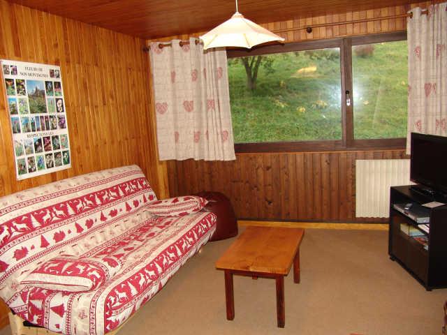 Les Rhododendrons 16490 - Châtel