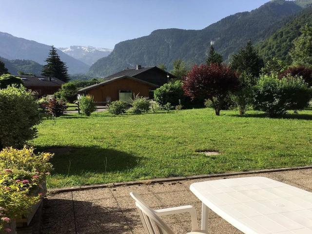 Bel appart avec terrasse proche centre, au calme, Wifi, parking, & randonnées à proximité FR-1-624-3 - Samoëns