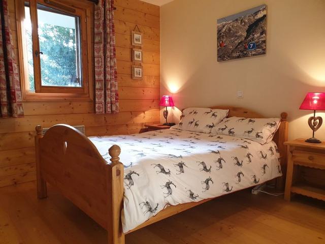 Appartement chaleureux avec jardin au centre de Samoëns, proche ski-bus, parking et Wi-Fi inclus FR- - Samoëns