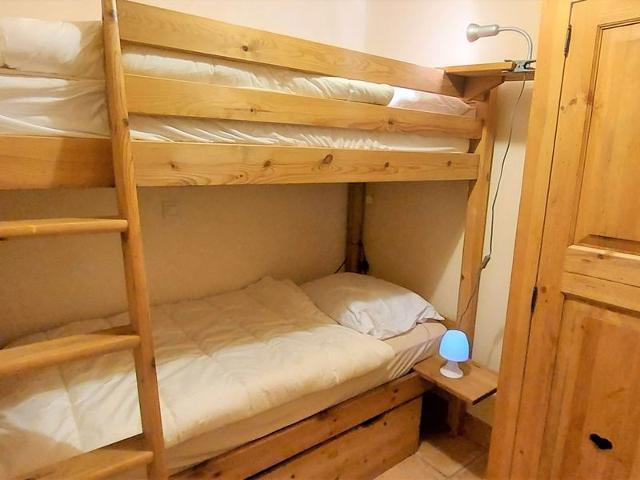 Appartement chaleureux avec jardin au centre de Samoëns, proche ski-bus, parking et Wi-Fi inclus FR- - Samoëns