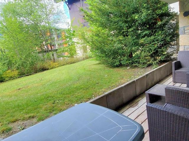 Appartement chaleureux avec jardin au centre de Samoëns, proche ski-bus, parking et Wi-Fi inclus FR- - Samoëns