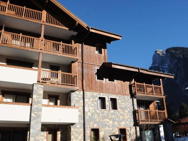 Appartement chaleureux avec jardin au centre de Samoëns, proche ski-bus, parking et Wi-Fi inclus FR- - Samoëns