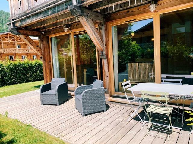 Appartement duplex 3 pièces près des pistes, jardin, terrasse, Wi-Fi, parking couvert FR-1-598-80 - Les Gets