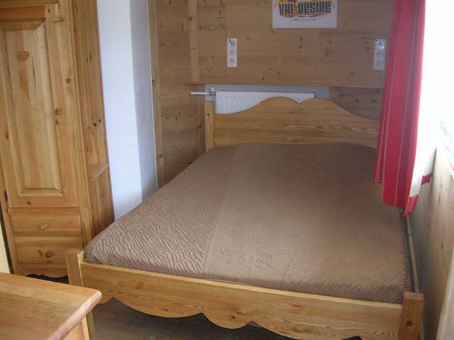 Aravis 45241 - Les Menuires Croisette