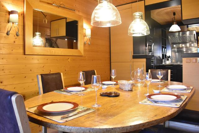 Appartement Ours Brun MRB480-009 - Méribel Centre 1600 