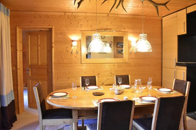 Appartement Ours Brun MRB480-009 - Méribel Centre 1600 