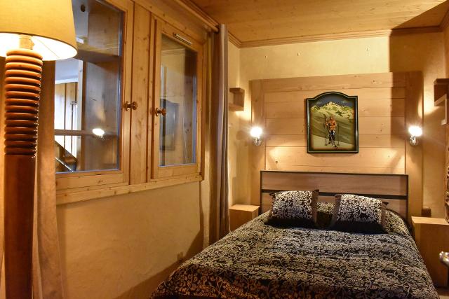 Appartement Ours Brun MRB480-009 - Méribel Centre 1600 