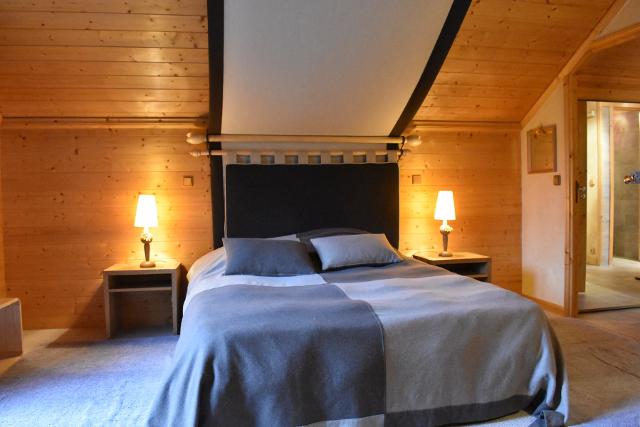 Appartement Ours Brun MRB480-009 - Méribel Centre 1600 