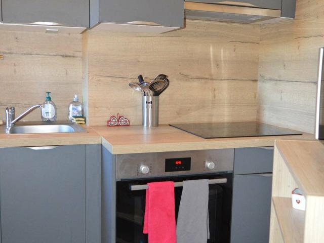 2 PIECES CENTRE DE STATION - Les Angles