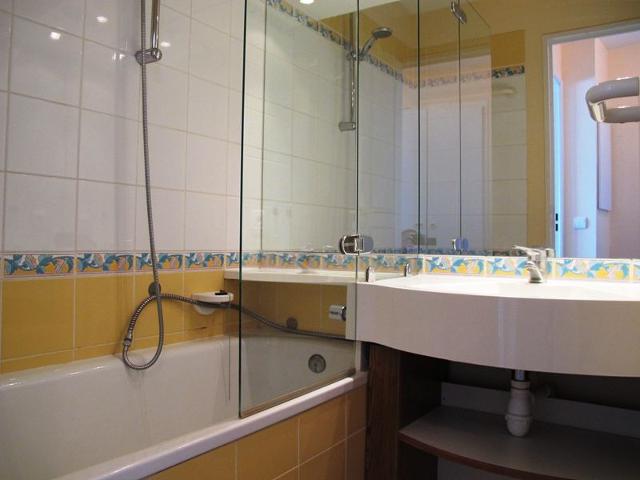 Bel appart 2 pièces skis aux pieds, 5 pers, quartier Falaise FR-1-634-21 - Avoriaz