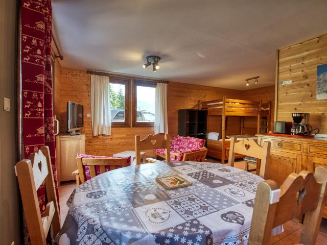 Au rez de chaussée d'un chalet au calme - Morillon Village