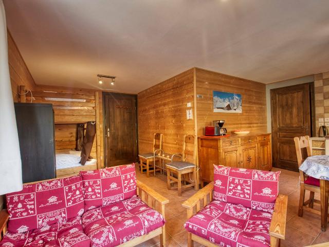 Au rez de chaussée d'un chalet au calme - Morillon Village