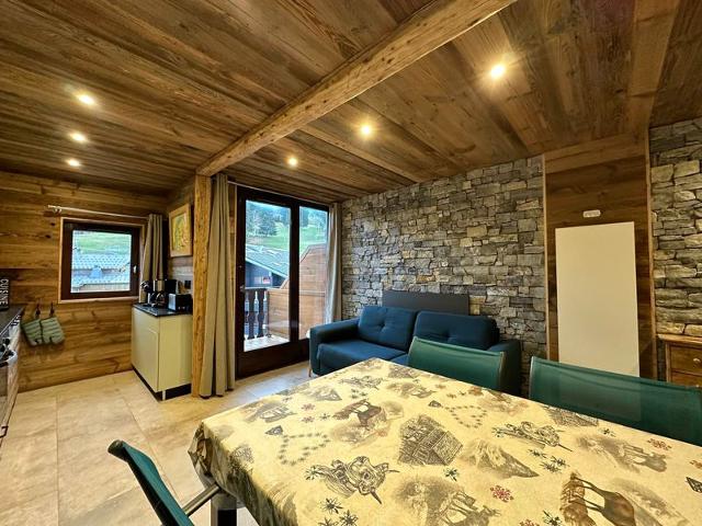 Duplex rénové 6p au pied des pistes, expo sud, balcon et wifi à Morillon FR-1-642-56 - Morillon 1100 Les Esserts