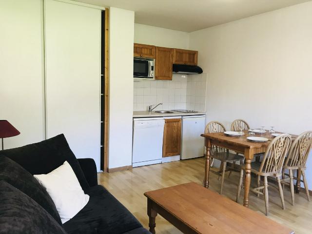 2 pièces dans résidence de tourisme, au calme - Samoëns